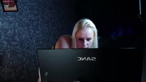 Alexia online show from July 5, 2026, 8:38 pm