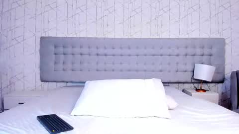 Alexia Brown online show from December 22, 2025, 2:14 pm