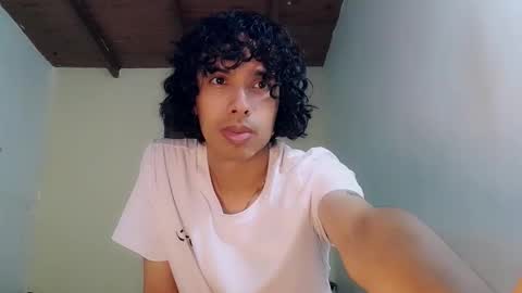 Alexis online show from October 17, 2025, 7:38 pm