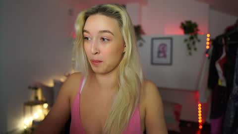 Alexis Texas online show from December 1, 2024, 7:03 pm