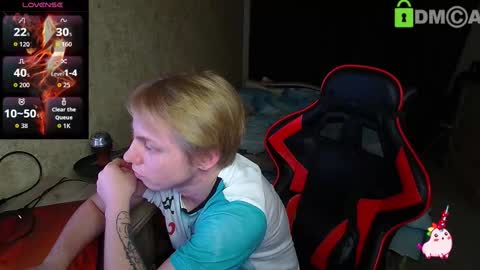 Alexis online show from October 24, 2025, 3:19 pm