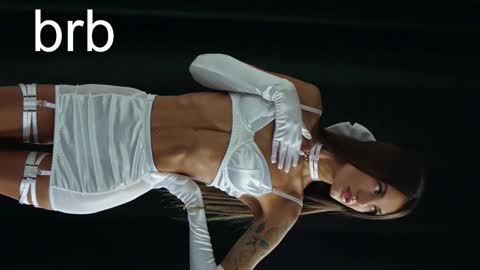 Alexis   Mon Tue Wed Thu Fri 7 GMT 0100am-0700am  online show from October 2, 2025, 8:05 pm