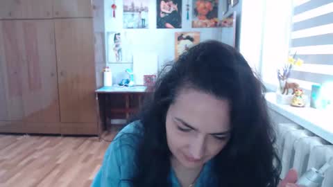 AlexisMillers online show from April 6, 2026, 11:22 am