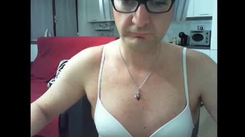Snapshot of alexja_ganja chatting on February 19, 2026, 6:15 pm Alexia online show from February 19, 2026, 6:15 pm