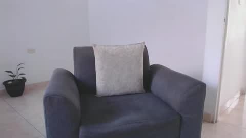 Snapshot of alexmaximuss chatting on December 7, 2024, 9:11 pm Maximuss online show from December 7, 2024, 9:11 pm