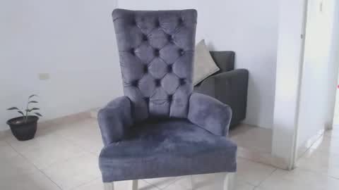 Snapshot of alexmaximuss chatting on December 24, 2024, 7:00 pm Maximuss online show from December 24, 2024, 7:00 pm