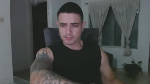 Snapshot of alexmaximuss chatting on February 10, 2025, 3:46 am Maximuss online show from February 10, 2025, 3:46 am