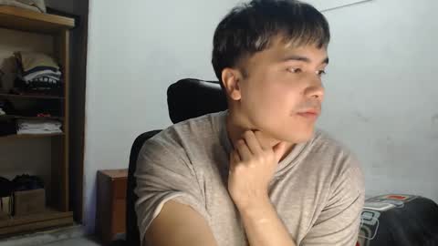 Snapshot of alexriversx chatting on May 3, 2026, 5:30 pm Alexander online show from May 3, 2026, 5:30 pm