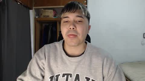 Snapshot of alexriversx chatting on May 10, 2026, 5:18 pm Alexander online show from May 10, 2026, 5:18 pm