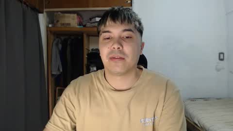 Snapshot of alexriversx chatting on May 13, 2026, 2:36 pm Alexander online show from May 13, 2026, 2:36 pm