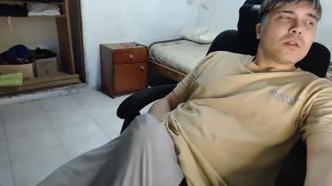 Snapshot of alexriversx chatting on May 26, 2026, 3:41 pm Alexander online show from May 26, 2026, 3:41 pm
