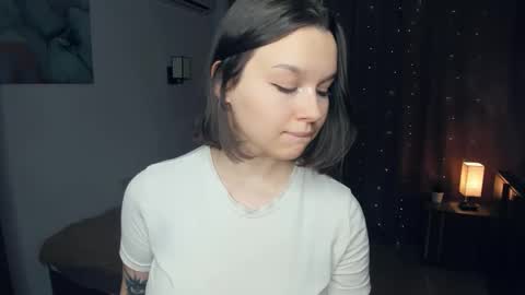 Snapshot of alexstech chatting on November 23, 2025, 8:52 pm Alex online show from November 23, 2025, 8:52 pm