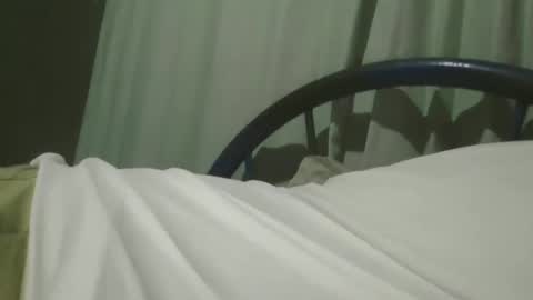 Snapshot of alextico1 chatting on December 17, 2024, 5:18 am Alex online show from December 17, 2024, 5:18 am