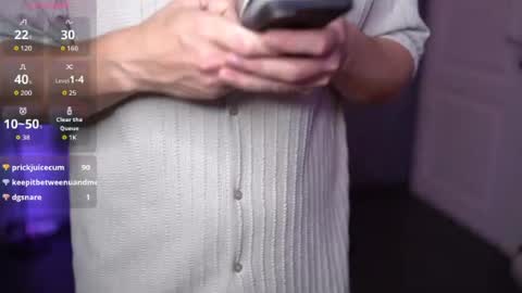 Snapshot of alexwildexx chatting on July 7, 2026, 7:09 am Alex online show from July 7, 2026, 7:09 am