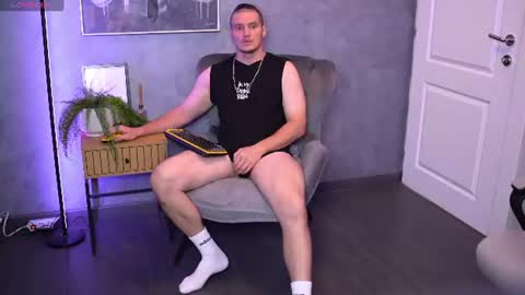 Snapshot of alexwildexx chatting on July 31, 2026, 6:24 am Alex online show from July 31, 2026, 6:24 am