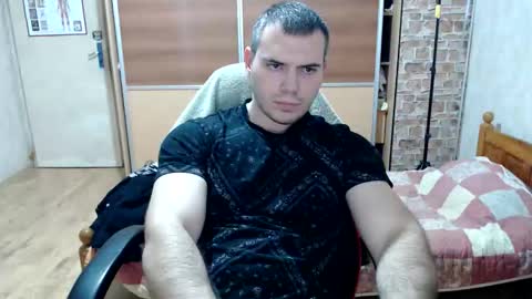 alexxgorilla online show from March 15, 2026, 5:19 pm