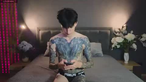 Snapshot of alexxone_ chatting on July 24, 2026, 8:12 am Alex online show from July 24, 2026, 8:12 am
