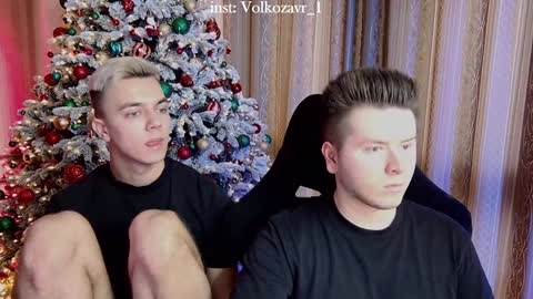 AlexDimaIgor online show from December 23, 2024, 9:38 am