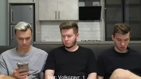 AlexDimaIgor online show from November 6, 2025, 7:26 pm