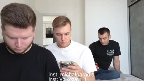 AlexDimaIgor online show from April 1, 2026, 8:48 am