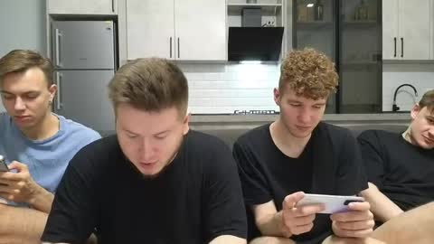 AlexDimaIgor online show from May 18, 2026, 8:47 pm