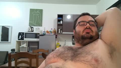 Snapshot of alexxxbear chatting on February 12, 2025, 12:37 am alexxxbear online show from February 12, 2025, 12:37 am