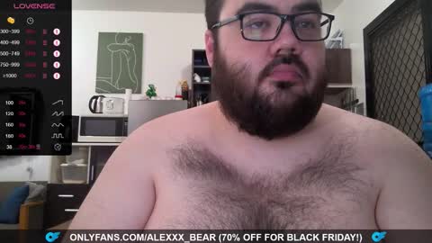 Snapshot of alexxxbear chatting on November 30, 2025, 12:25 am alexxxbear online show from November 30, 2025, 12:25 am