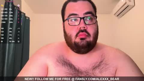 Snapshot of alexxxbear chatting on February 6, 2026, 6:00 pm alexxxbear online show from February 6, 2026, 6:00 pm
