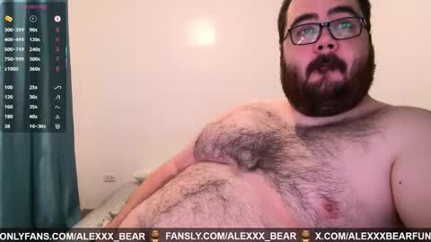 Snapshot of alexxxbear chatting on February 20, 2026, 10:10 pm alexxxbear online show from February 20, 2026, 10:10 pm