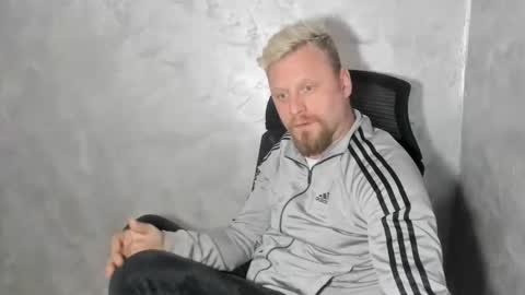 alexyno2022 ONLYFANS online show from March 19, 2026, 5:44 am