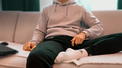 alfadreamer0011 online show from December 3, 2025, 11:52 am