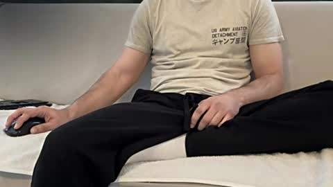 alfadreamer0011 online show from February 11, 2026, 11:37 am