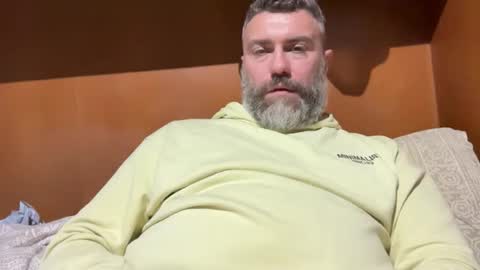 alfali online show from October 7, 2025, 7:00 pm