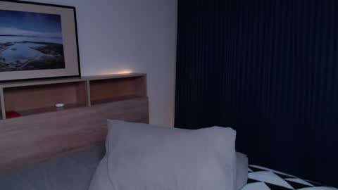 Alfie online show from December 11, 2024, 11:43 pm