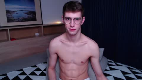 Alfie online show from January 19, 2025, 11:43 pm