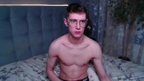 Alfie online show from January 11, 2026, 3:33 am