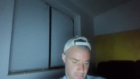 Snapshot of alfiesolomons87 chatting on May 14, 2026, 7:42 pm alfiesolomons87 online show from May 14, 2026, 7:42 pm