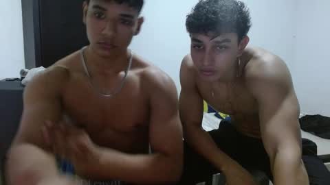 alfred_cantillo online show from November 14, 2025, 6:01 am