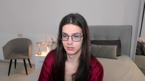 Alfreda online show from September 20, 2025, 9:54 am