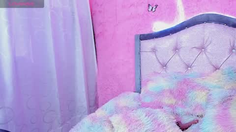 Carolina Join The Fan Club  online show from January 11, 2025, 7:49 pm