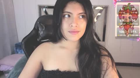 Carolina Join The Fan Club  online show from September 14, 2025, 11:48 pm