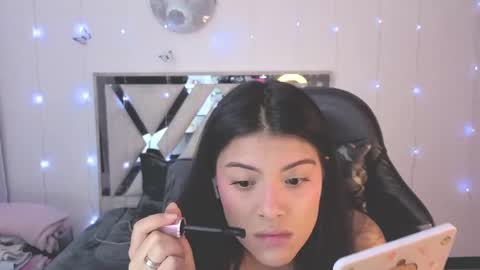 Carolina Join The Fan Club  online show from November 20, 2025, 12:55 am