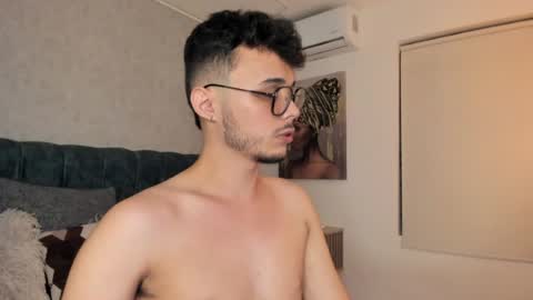 Snapshot of alhan_twink chatting on July 15, 2026, 5:02 am ALHAN online show from July 15, 2026, 5:02 am