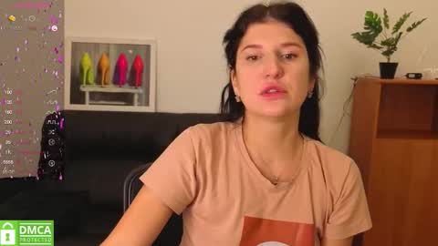 Alianna online show from January 19, 2026, 12:20 pm