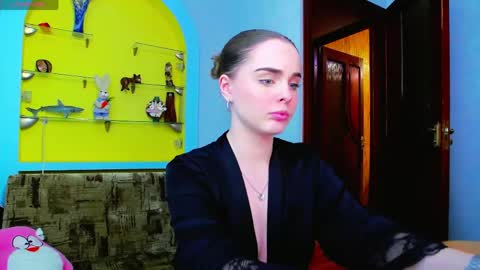 Snapshot of alicanewlove chatting on May 8, 2026, 8:14 pm alice online show from May 8, 2026, 8:14 pm