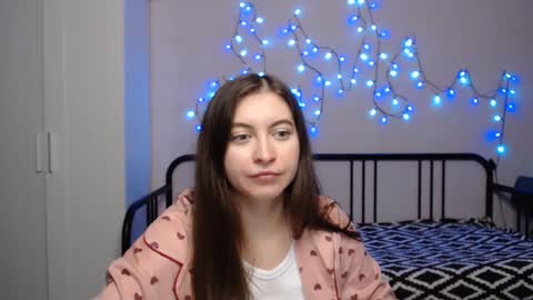 Alice online show from December 22, 2024, 3:22 pm