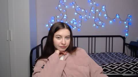 Alice online show from December 31, 2024, 1:30 pm