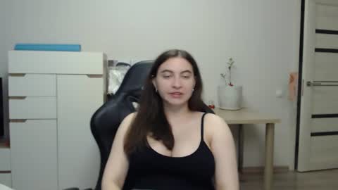 Snapshot of alice_________________________ chatting on June 27, 2026, 10:42 am Alice online show from June 27, 2026, 10:42 am