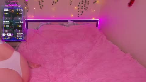 Alice   Miss online show from December 21, 2024, 8:10 pm