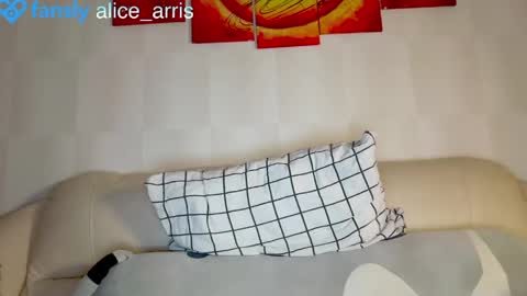 Snapshot of alice__aris chatting on May 26, 2026, 4:14 pm Alice Aris online show from May 26, 2026, 4:14 pm